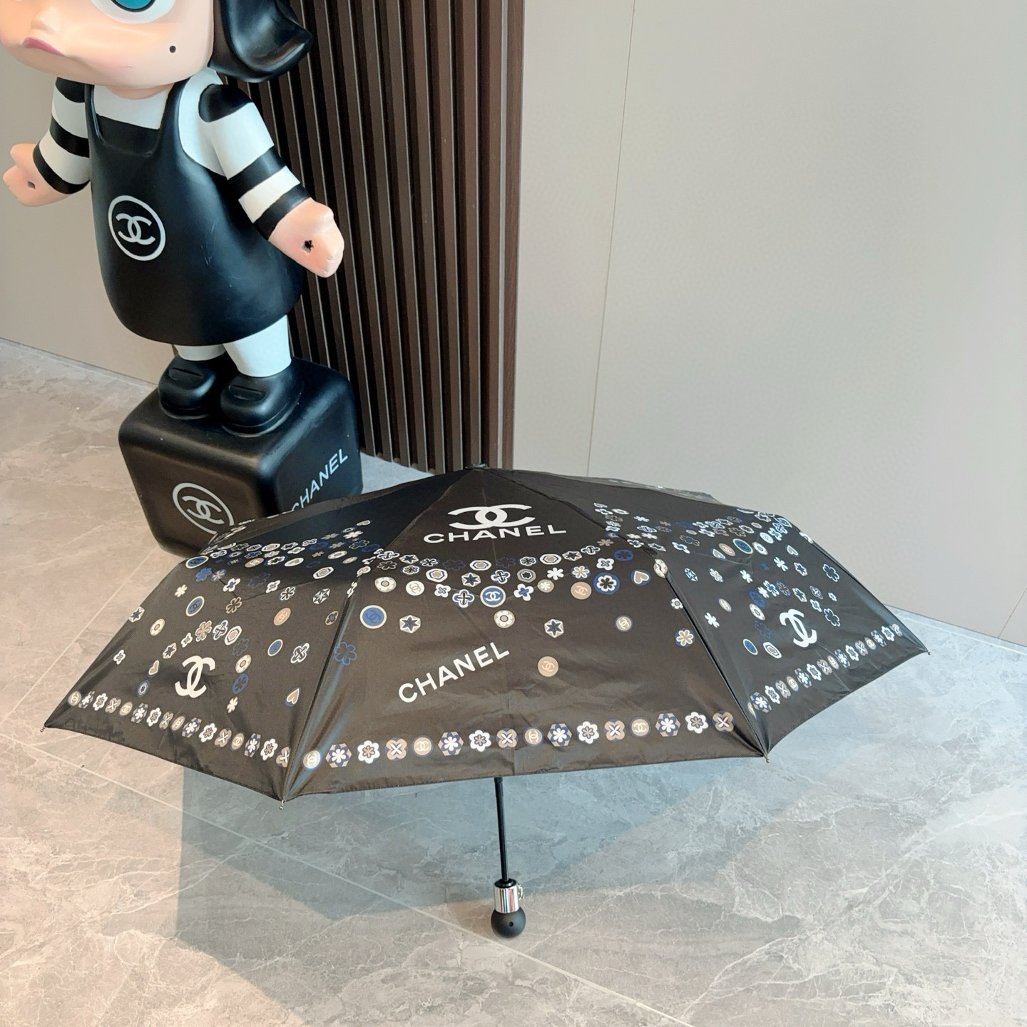  CHANEL（香奈儿）三折自动折叠晴雨伞 选用台湾进口UV防紫外线伞布 原单代工级品质  