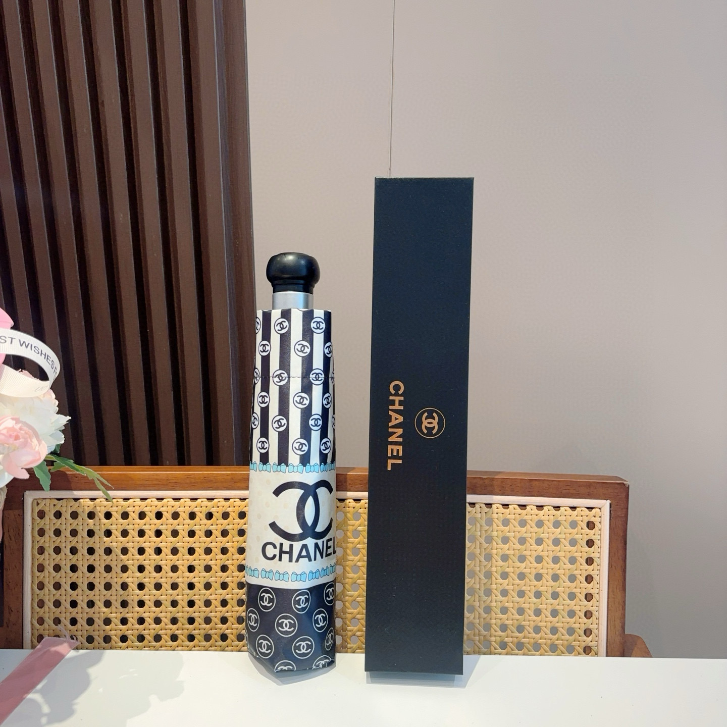  CHANEL香奈儿 三折自动折叠晴雨伞  时尚原单代工品质 细节精致 看得见的品质 打破一成不变 色泽