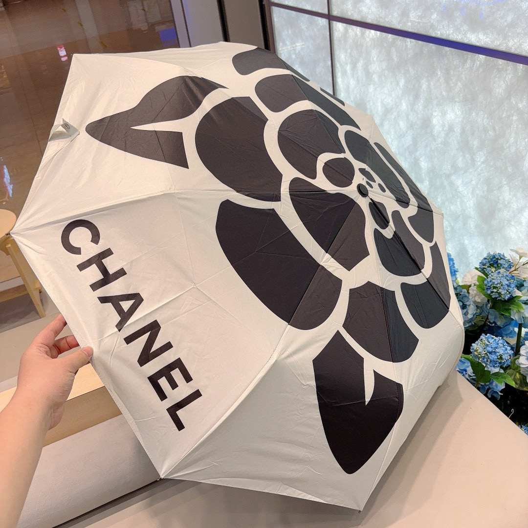  CHANEL（香奈儿）三折自动折叠晴雨伞 选用台湾进口UV防紫外线伞布 原单代工级品质 