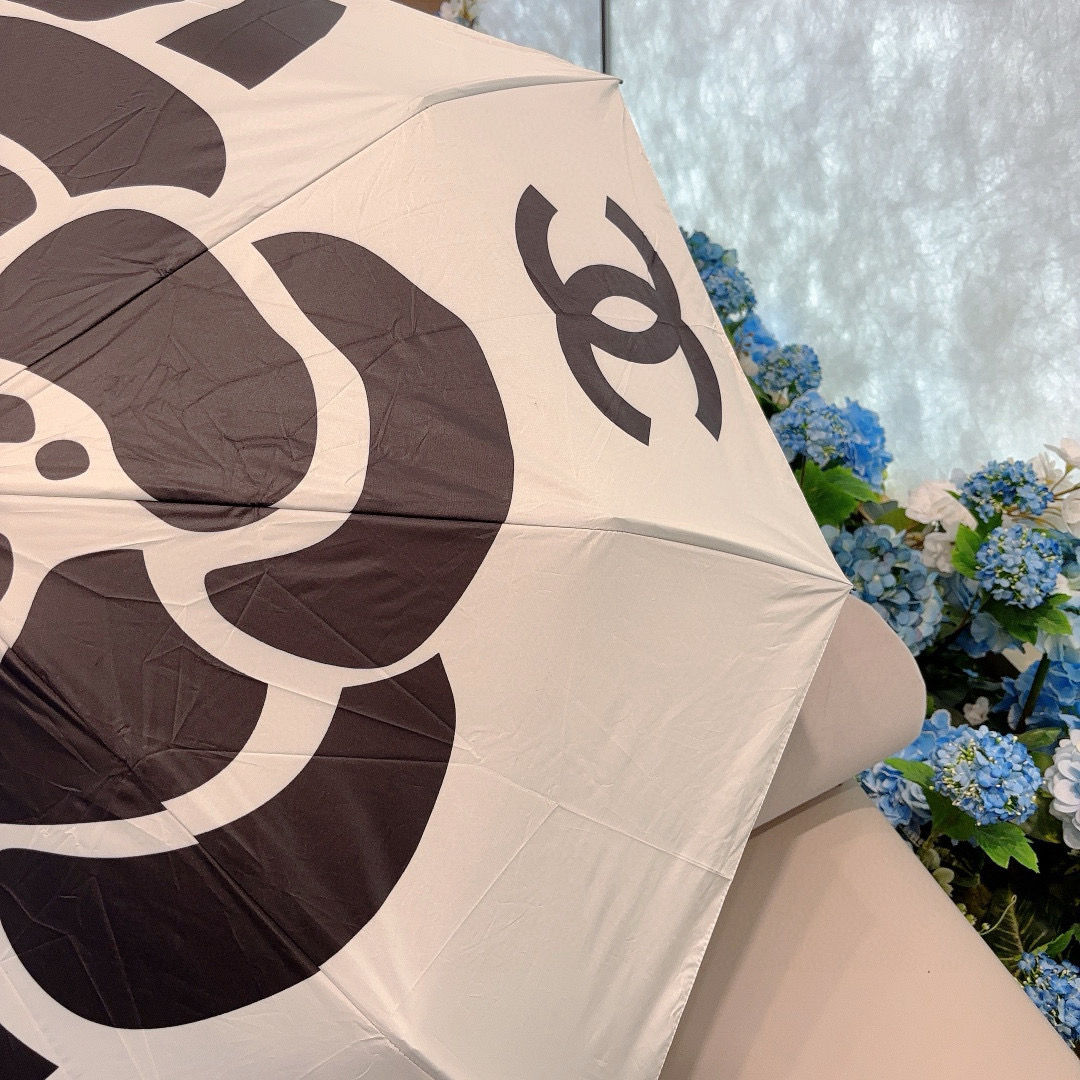  CHANEL（香奈儿）三折自动折叠晴雨伞 选用台湾进口UV防紫外线伞布 原单代工级品质 
