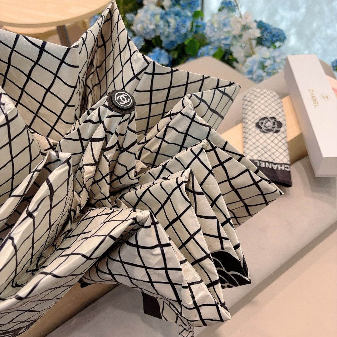  CHANEL（香奈儿）三折自动折叠晴雨伞 选用台湾进口UV防紫外线伞布 原单代工级品质 