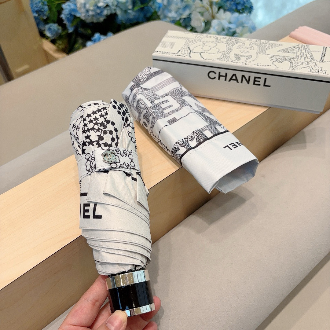  CHANEL（香奈儿）五折手动折叠晴雨伞 选用台 湾进口UV防紫外线伞布 原单代工级品质  🌹2色
