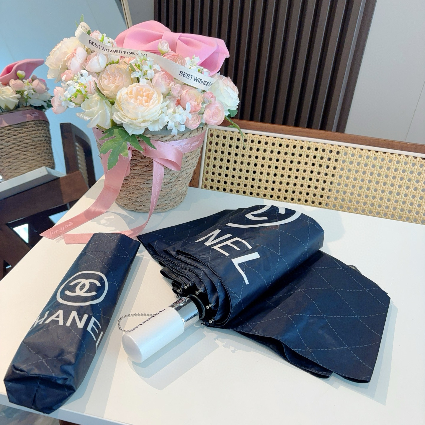  CHANEL（香奈儿）三折自动折叠晴雨伞 选用台湾进口UV防紫外线伞布 原单代工级品质 