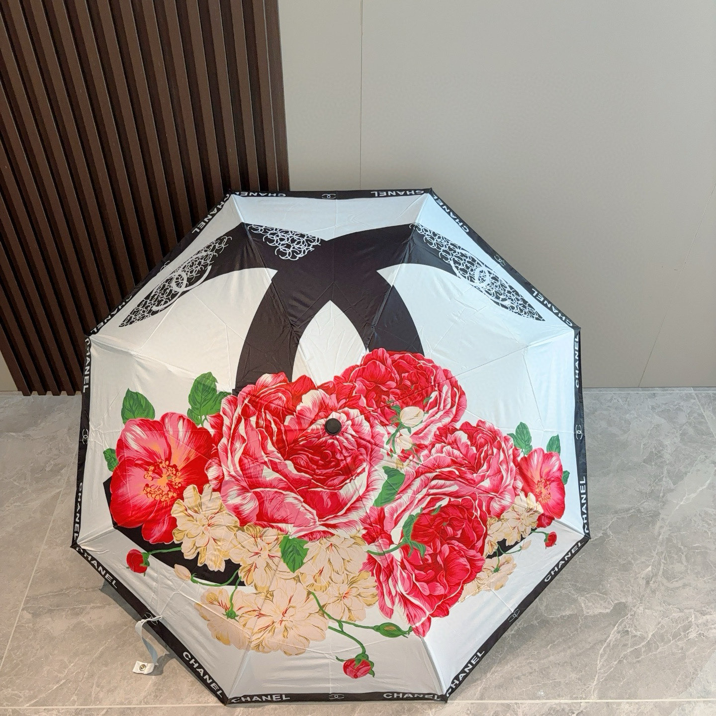  CHANEL（香奈儿）三折自动折叠晴雨伞 选用台湾进口UV防紫外线伞布 原单代工级品质 