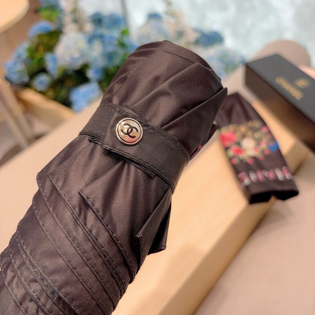 CHANEL（香奈儿）五折手动折叠晴雨伞 选用台湾进口UV防紫外线伞布 原单代工级品质  🌹2色