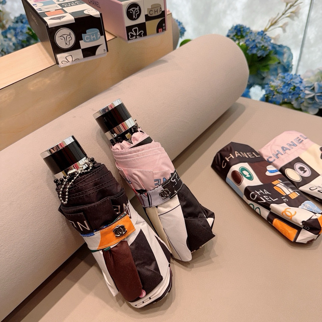 CHANEL（香奈儿）五折手动折叠晴雨伞 选用台湾进口UV防紫外线伞布 原单代工级品质  🌹2色
