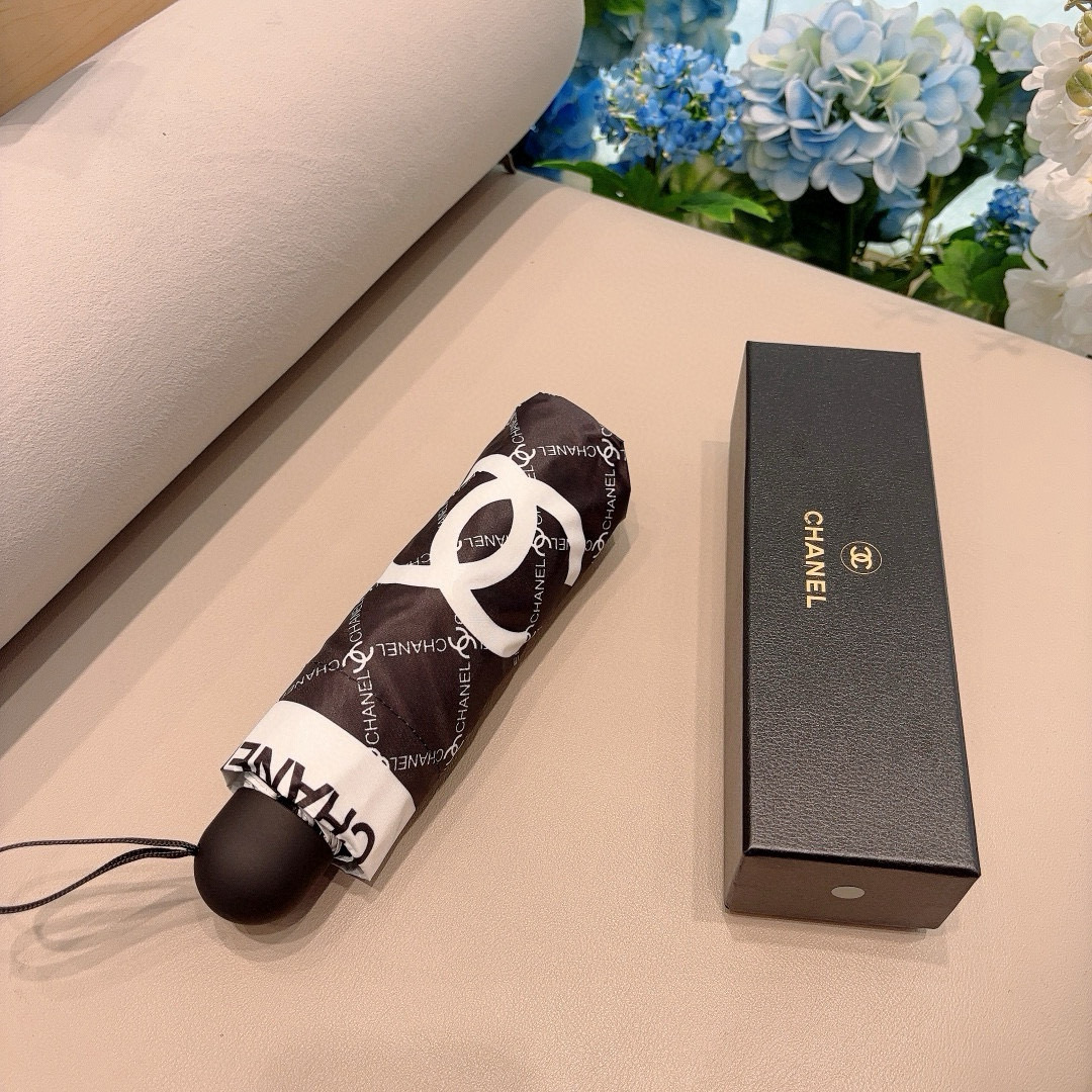 CHANEL（香奈儿）五折手动折叠晴雨伞 选用台湾进口UV防紫外线伞布 原单代工级品质  🌹2色
