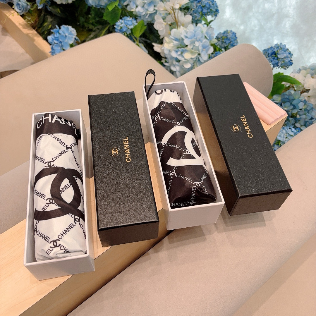 CHANEL（香奈儿）五折手动折叠晴雨伞 选用台湾进口UV防紫外线伞布 原单代工级品质  🌹2色