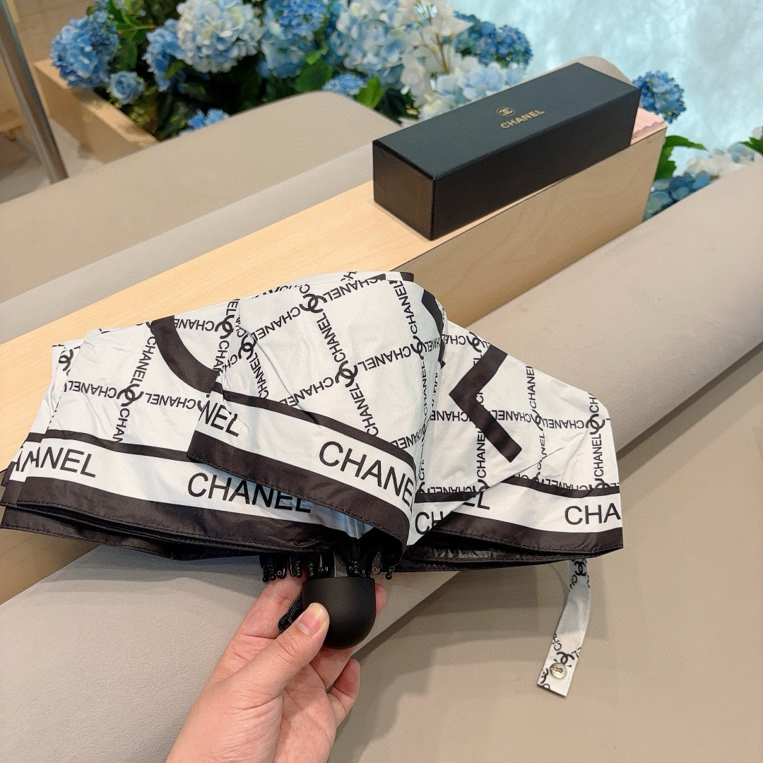 CHANEL（香奈儿）五折手动折叠晴雨伞 选用台湾进口UV防紫外线伞布 原单代工级品质  🌹2色