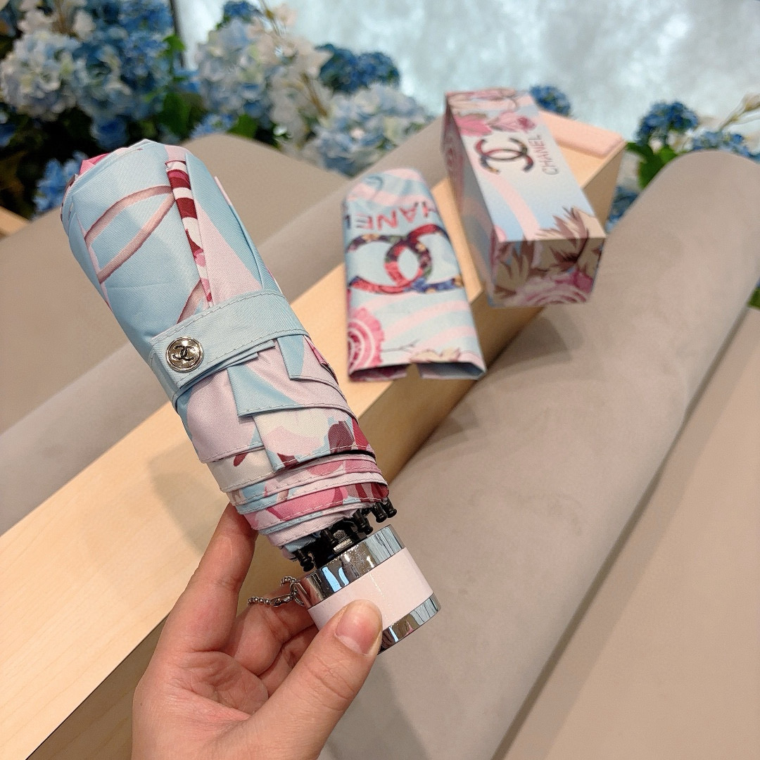  CHANEL（香奈儿）五折手动折叠晴雨伞 选用台 湾进口UV防紫外线伞布 原单代工级品质  🌹2色