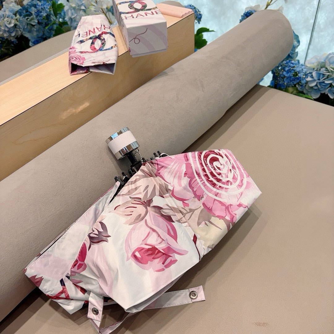  CHANEL（香奈儿）五折手动折叠晴雨伞 选用台 湾进口UV防紫外线伞布 原单代工级品质  🌹2色
