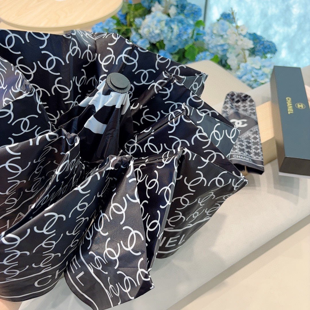  CHANEL（香奈儿）三折自动折叠晴雨伞 选用台湾进口UV防紫外线伞布 原单代工级品质 2色