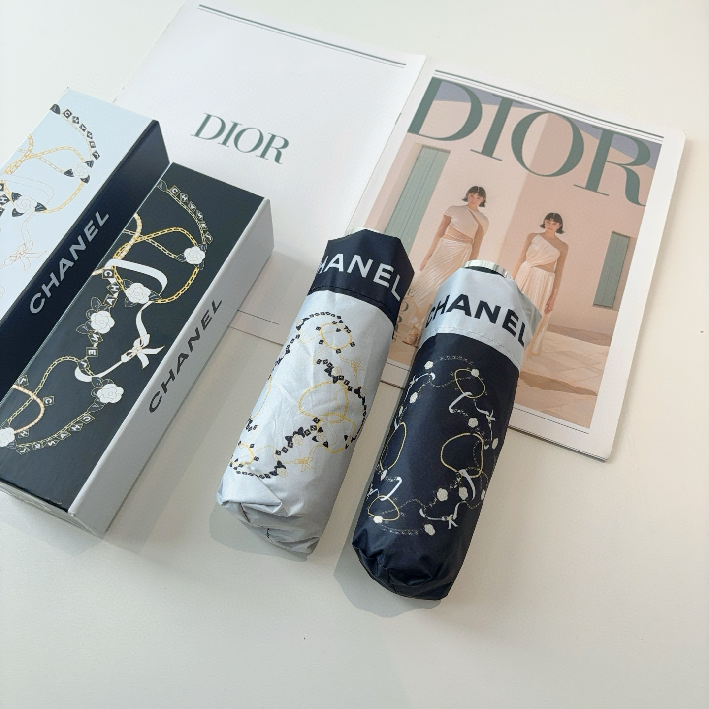  CHANEL（香奈儿）五折手动折叠晴雨伞 选用台 湾进口UV防紫外线伞布 原单代工级品质  🌹2色
