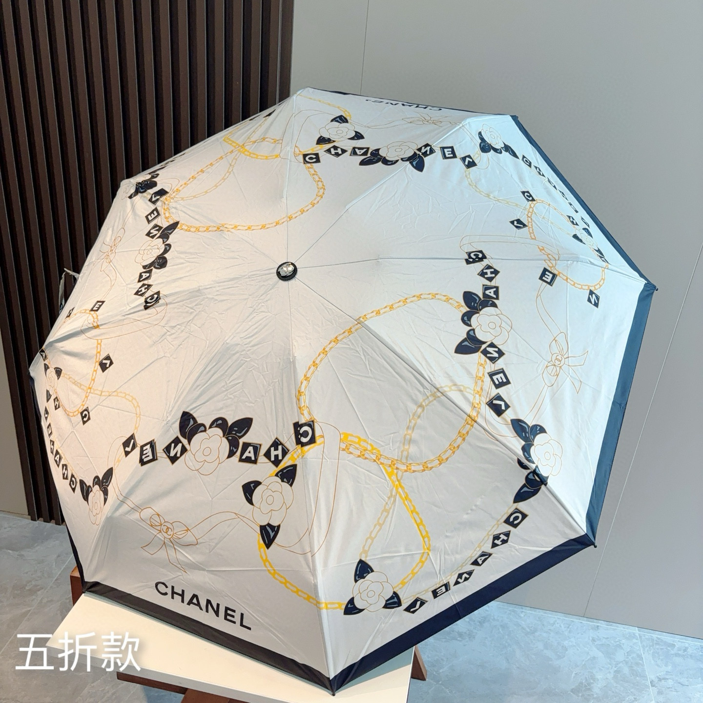  CHANEL（香奈儿）五折手动折叠晴雨伞 选用台 湾进口UV防紫外线伞布 原单代工级品质  🌹2色