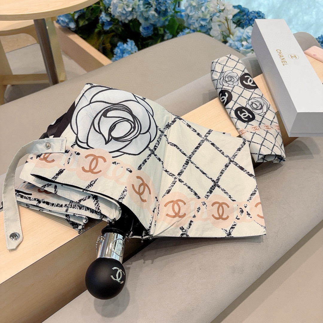  CHANEL（香奈儿）三折自动折叠晴雨伞 选用台湾进口UV防紫外线伞布 原单代工级品质 2色