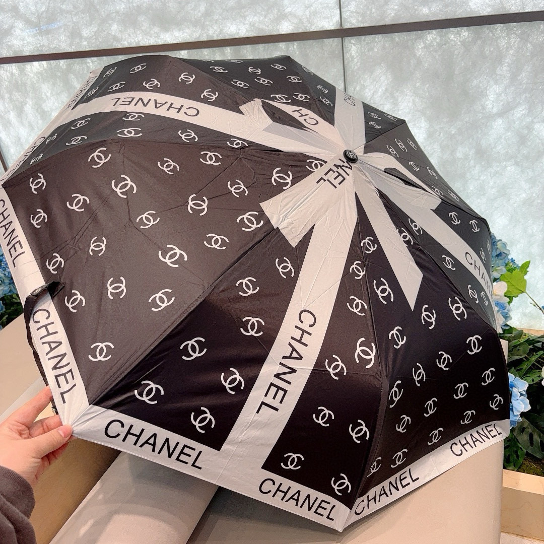  CHANEL（香奈儿）三折自动折叠晴雨伞 选用台湾进口UV防紫外线伞布 原单代工级品质 2色