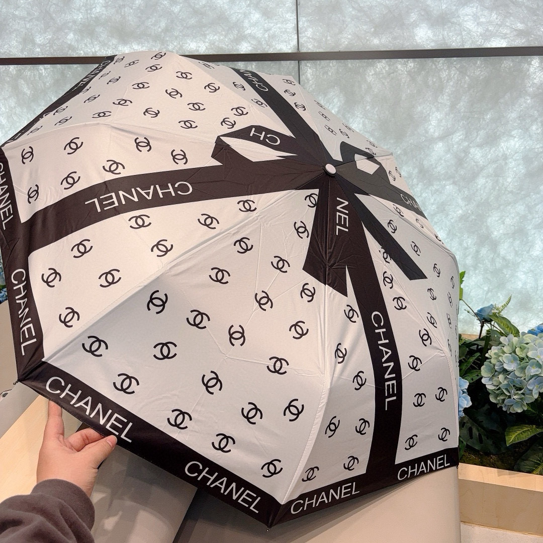 CHANEL（香奈儿）三折自动折叠晴雨伞 选用台湾进口UV防紫外线伞布 原单代工级品质 2色