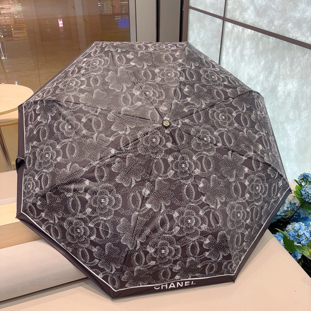  CHANEL（香奈儿）三折自动折叠晴雨伞 选用台湾进口UV防紫外线伞布 原单代工级品质 2色