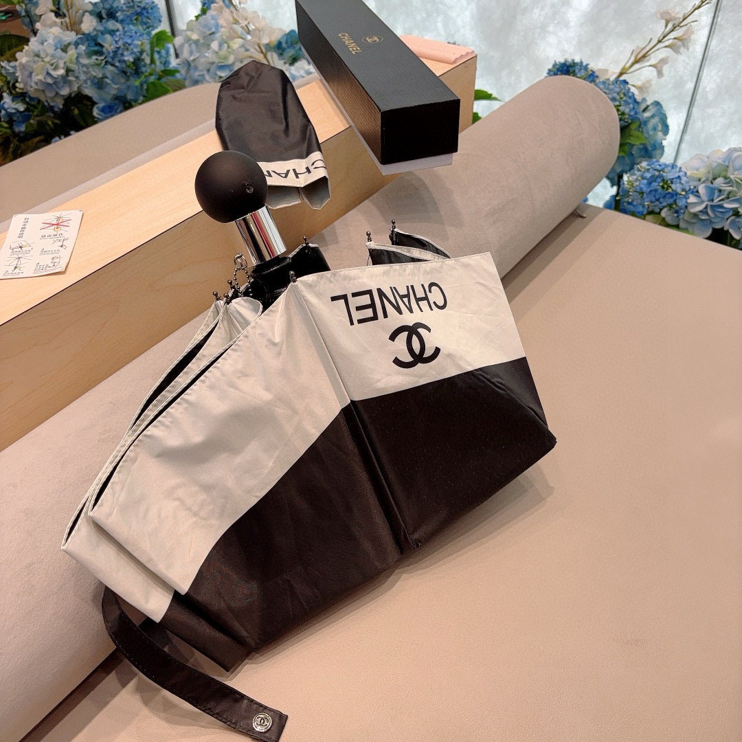  CHANEL（香奈儿）三折自动折叠晴雨伞 选用台湾进口UV防紫外线伞布 原单代工级品质 2色