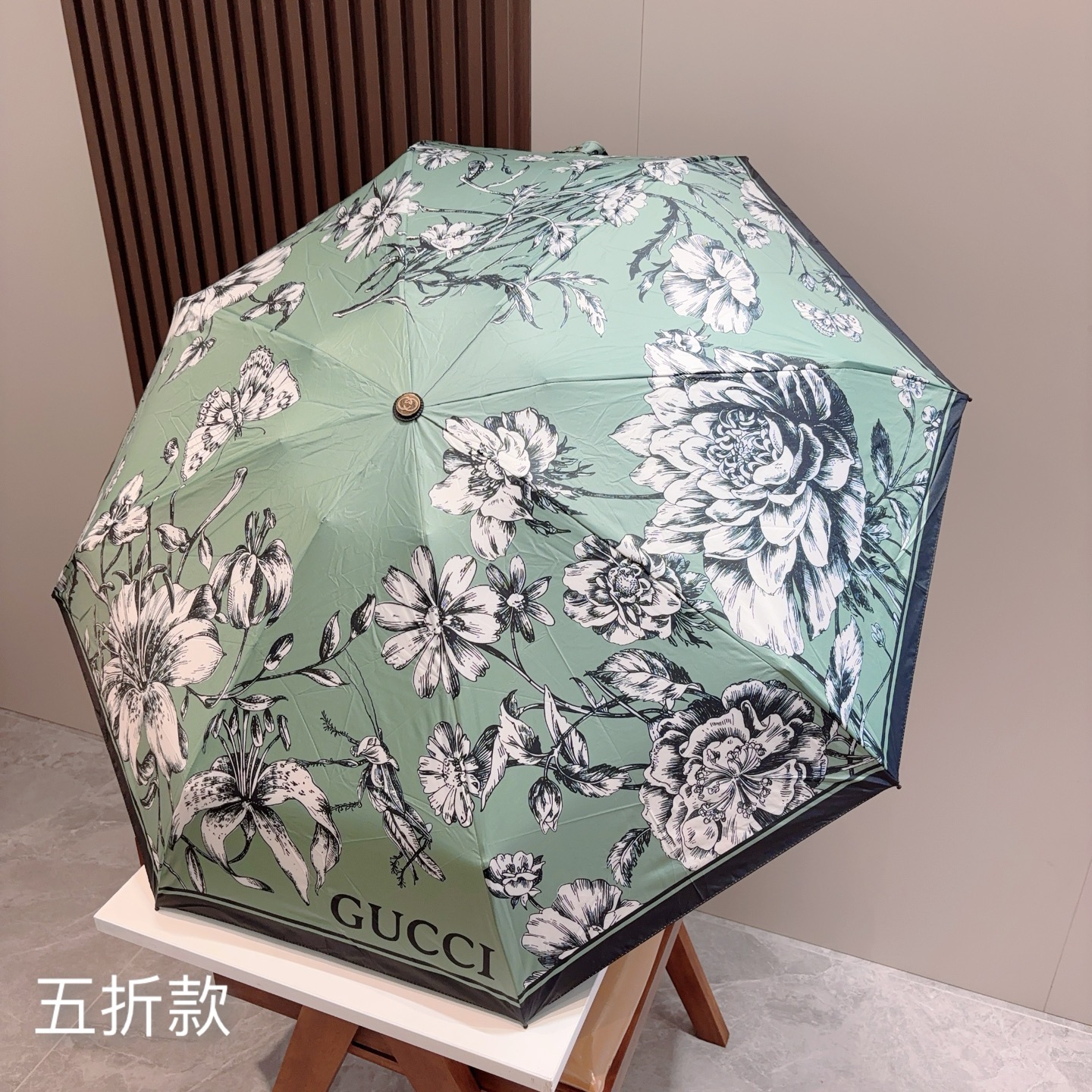 GUCCI（古奇）新款  五折手开折叠晴雨伞 选用台湾进口UV防紫外线伞布 原单代工级品质  🌹