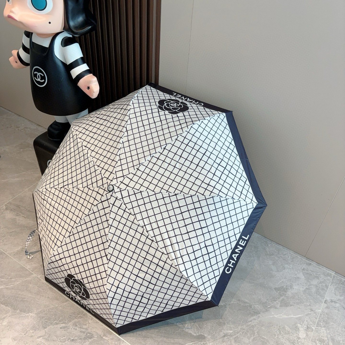  CHANEL（香奈儿）三折自动折叠晴雨伞 选用台湾进口UV防紫外线伞布 原单代工级品质 