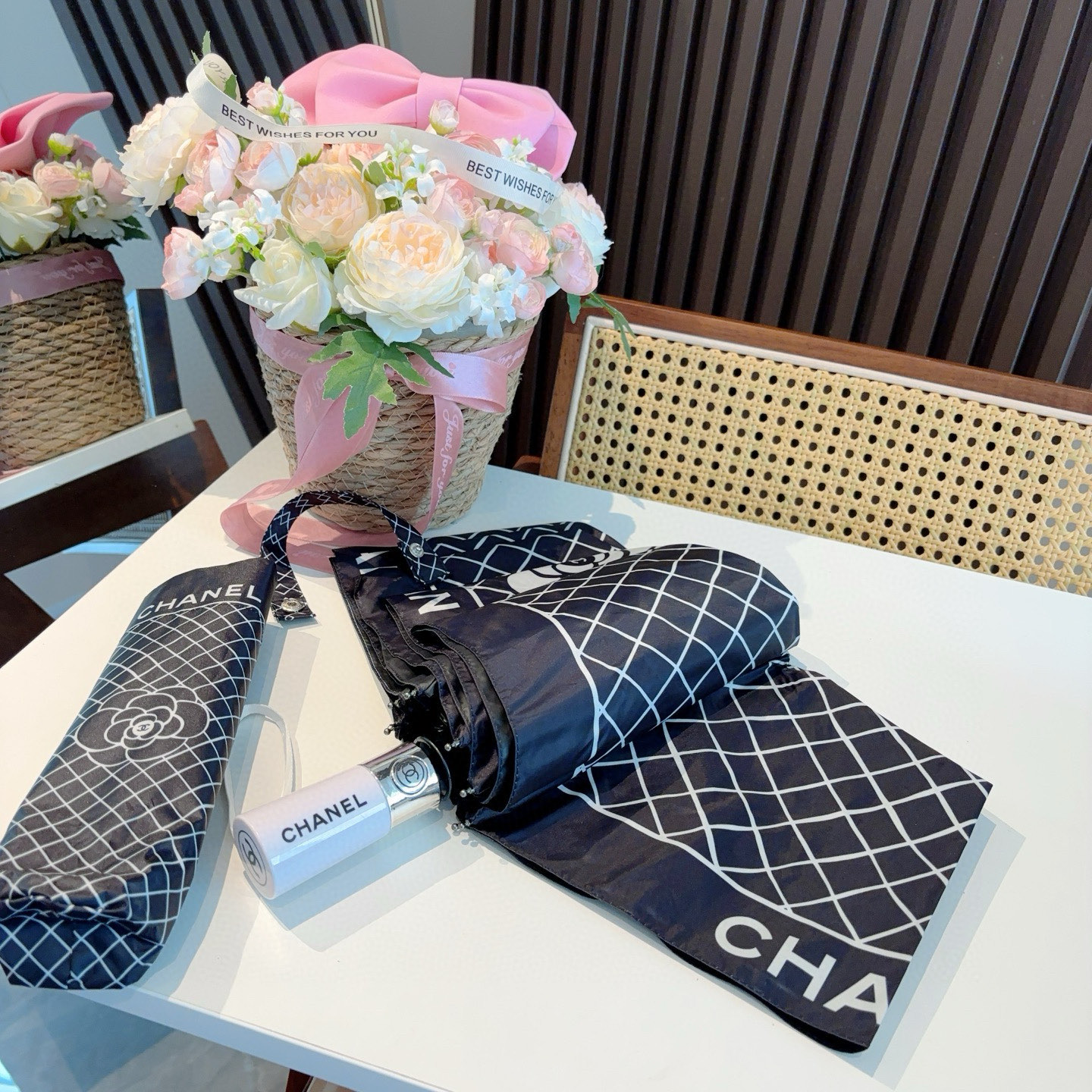  CHANEL（香奈儿）三折自动折叠晴雨伞 选用台湾进口UV防紫外线伞布 原单代工级品质 