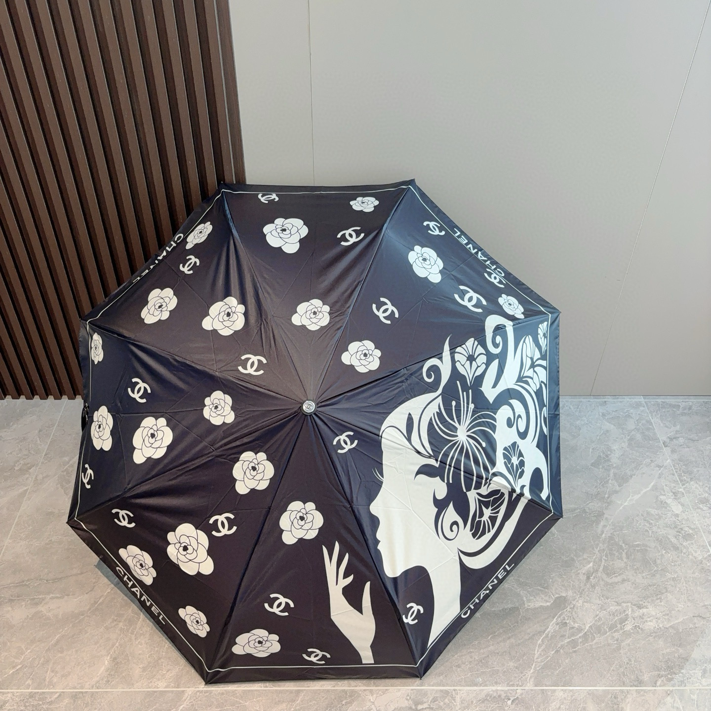  CHANEL（香奈儿）三折自动折叠晴雨伞 选用台湾进口UV防紫外线伞布 原单代工级品质 