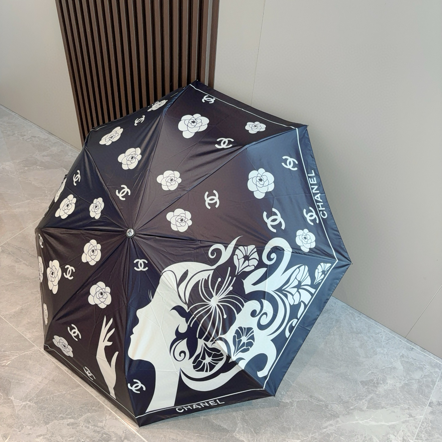  CHANEL（香奈儿）三折自动折叠晴雨伞 选用台湾进口UV防紫外线伞布 原单代工级品质 