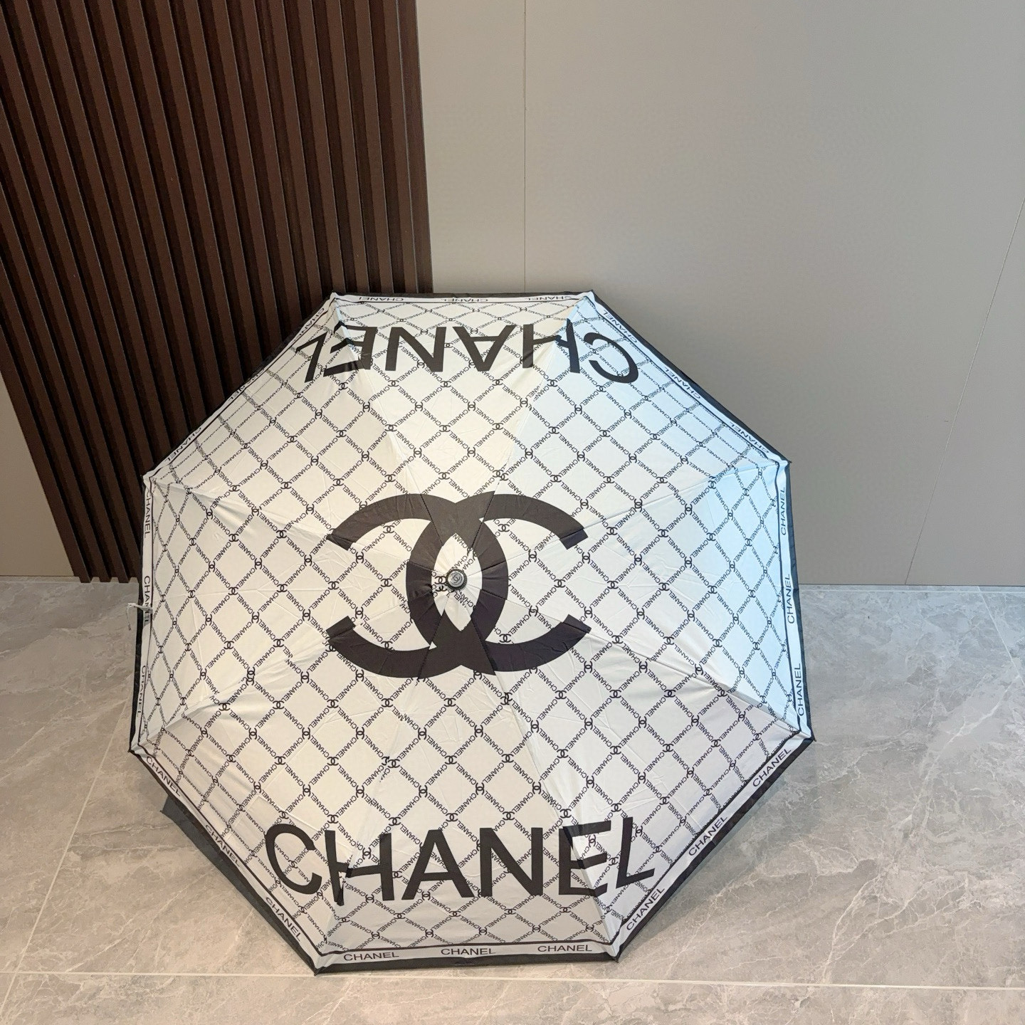  CHANEL（香奈儿）三折自动折叠晴雨伞 选用台湾进口UV防紫外线伞布 原单代工级品质 
