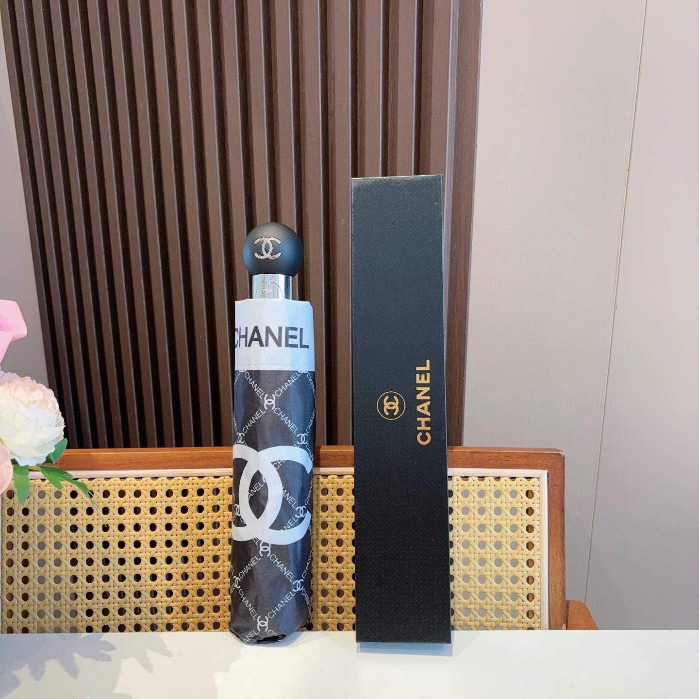  CHANEL（香奈儿）三折自动折叠晴雨伞 选用台湾进口UV防紫外线伞布 原单代工级品质 