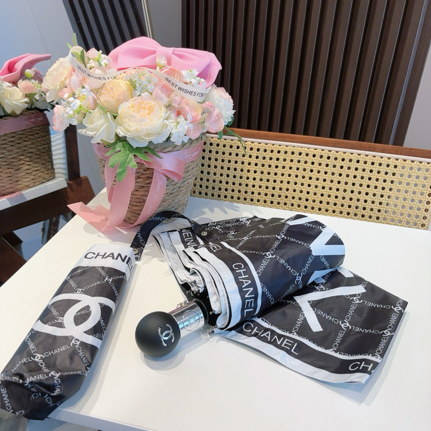  CHANEL（香奈儿）三折自动折叠晴雨伞 选用台湾进口UV防紫外线伞布 原单代工级品质 