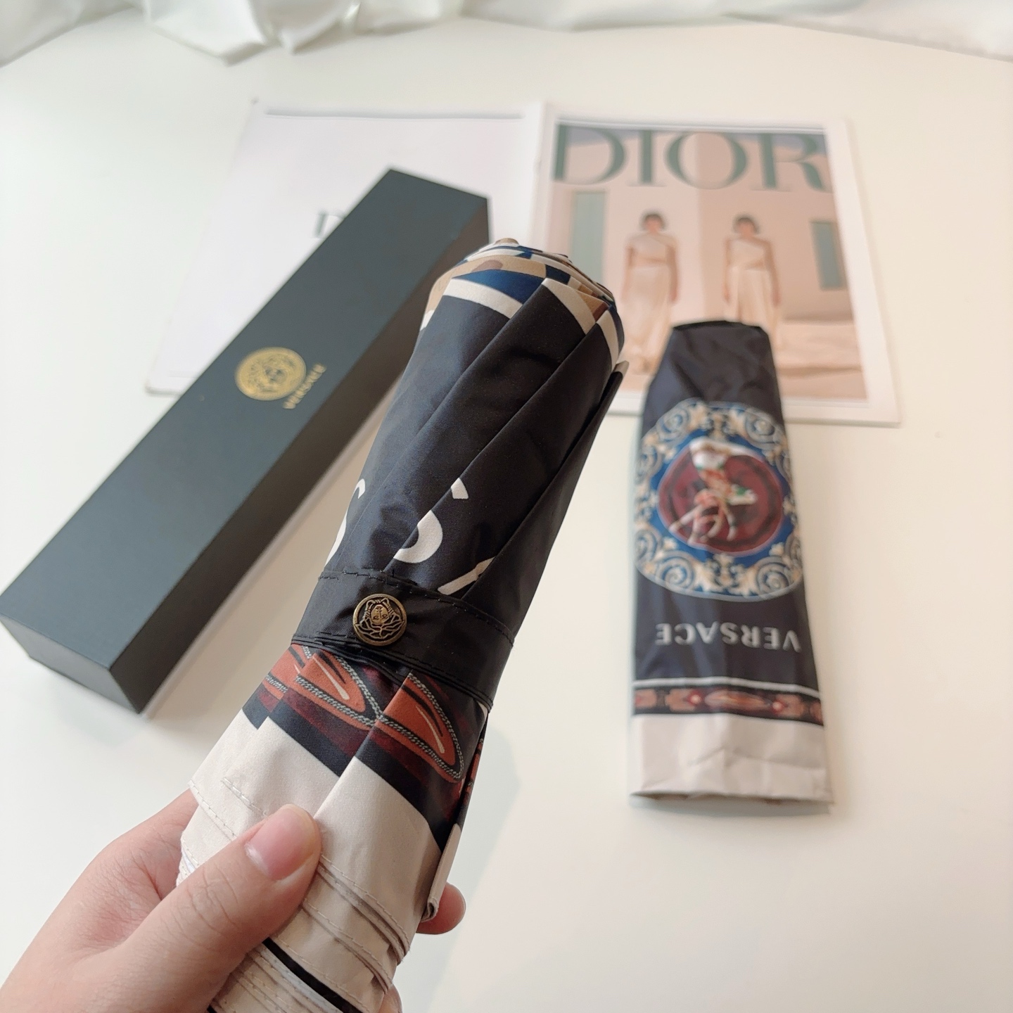  范思哲（VERSACE）新款 三折自动折叠晴雨伞 年度最新火爆单品  原单代工级品质 第一代210T碰