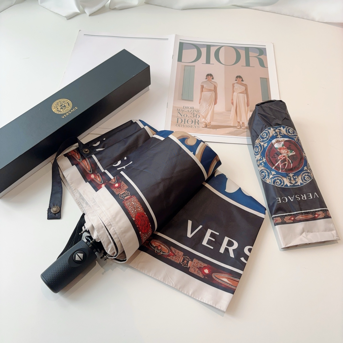  范思哲（VERSACE）新款 三折自动折叠晴雨伞 年度最新火爆单品  原单代工级品质 第一代210T碰