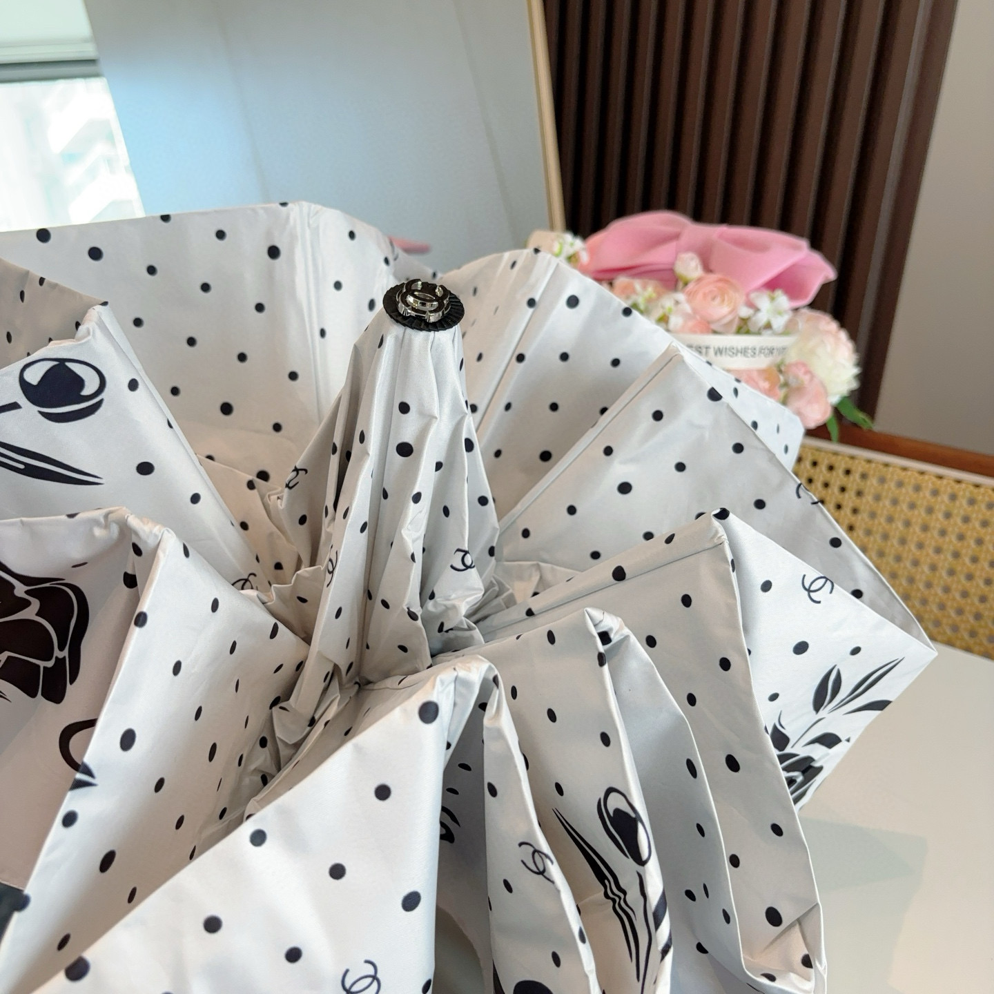  CHANEL（香奈儿）三折自动折叠晴雨伞 选用台湾进口UV防紫外线伞布 原单代工级品质 