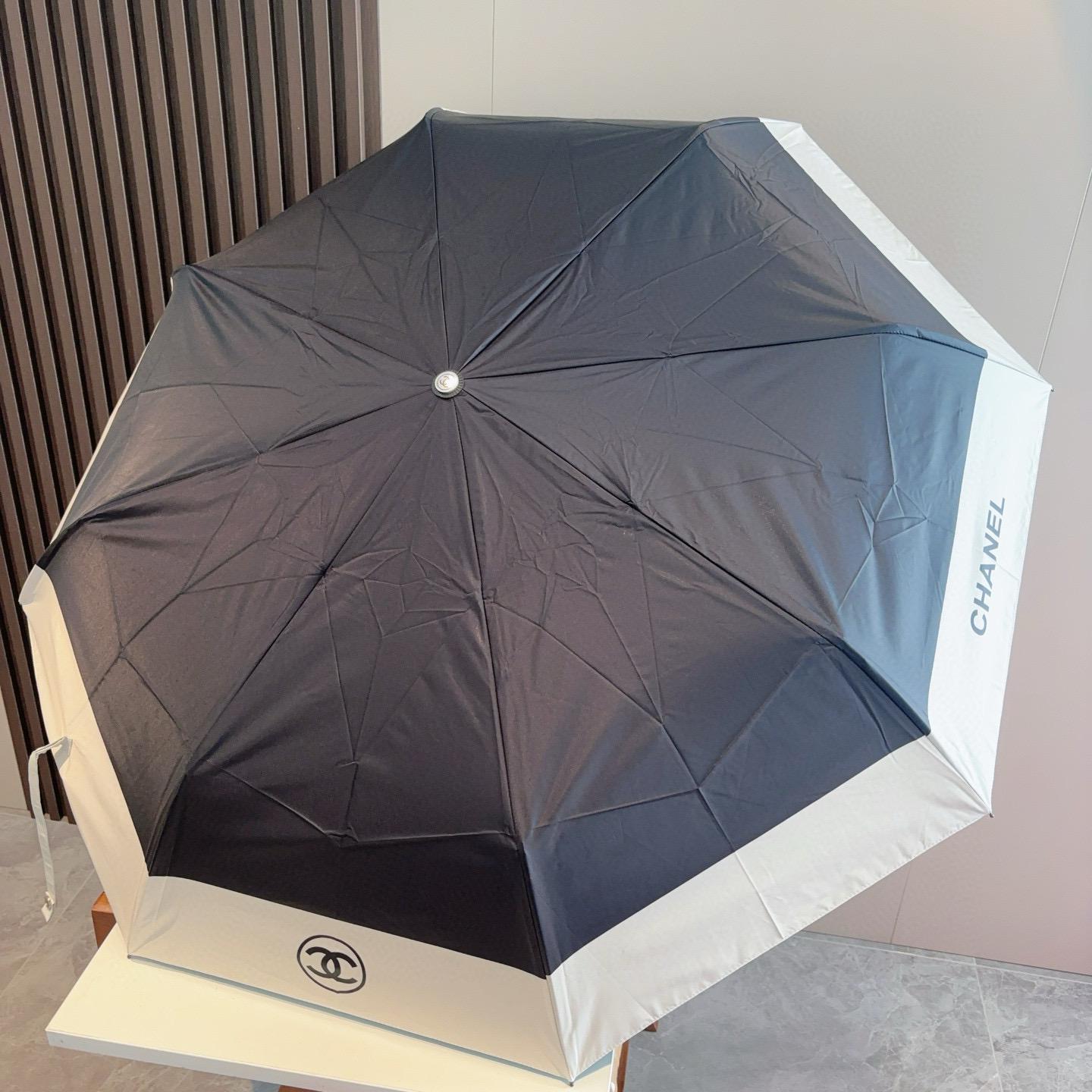  CHANEL（香奈儿）三折自动折叠晴雨伞 选用台湾进口UV防紫外线伞布 原单代工级品质 