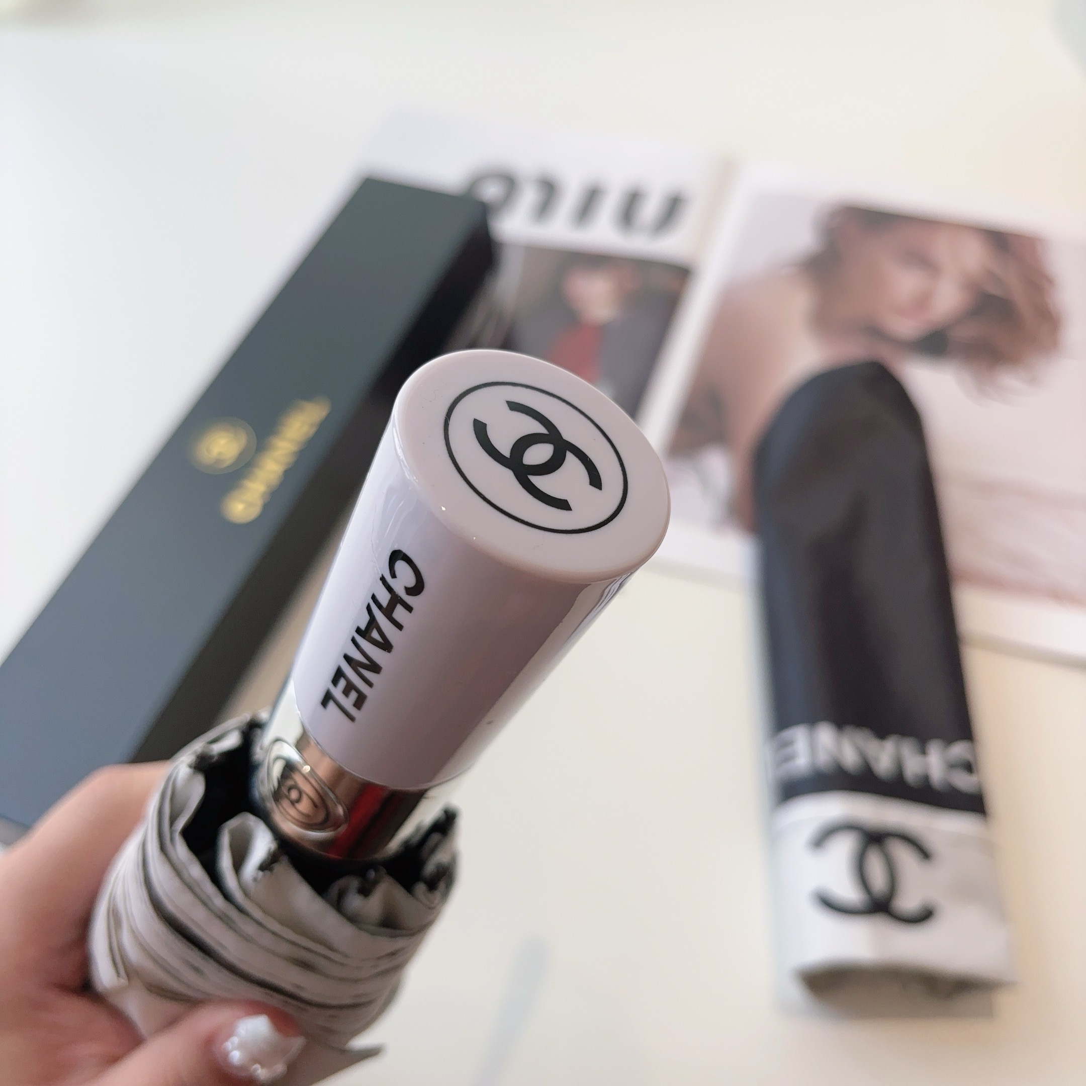  CHANEL（香奈儿）三折自动折叠晴雨伞 选用台湾进口UV防紫外线伞布 原单代工级品质 
