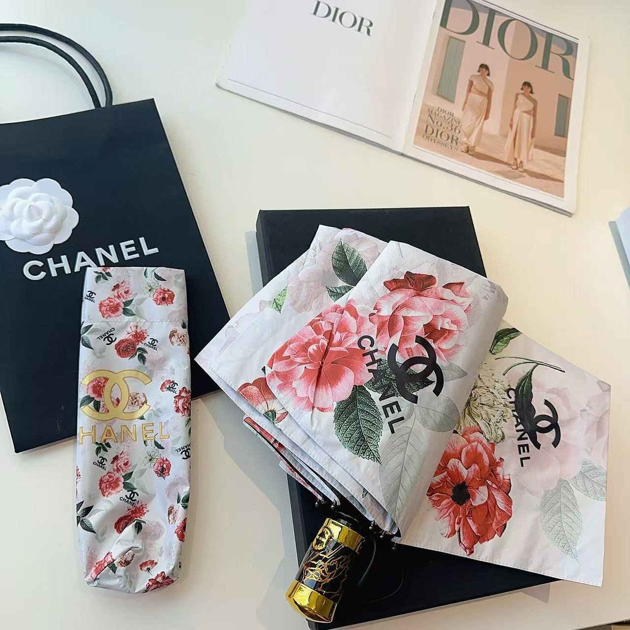  CHANEL（香奈儿）三折自动折叠晴雨伞 选用台湾进口UV防紫外线伞布 原单代工级品质 