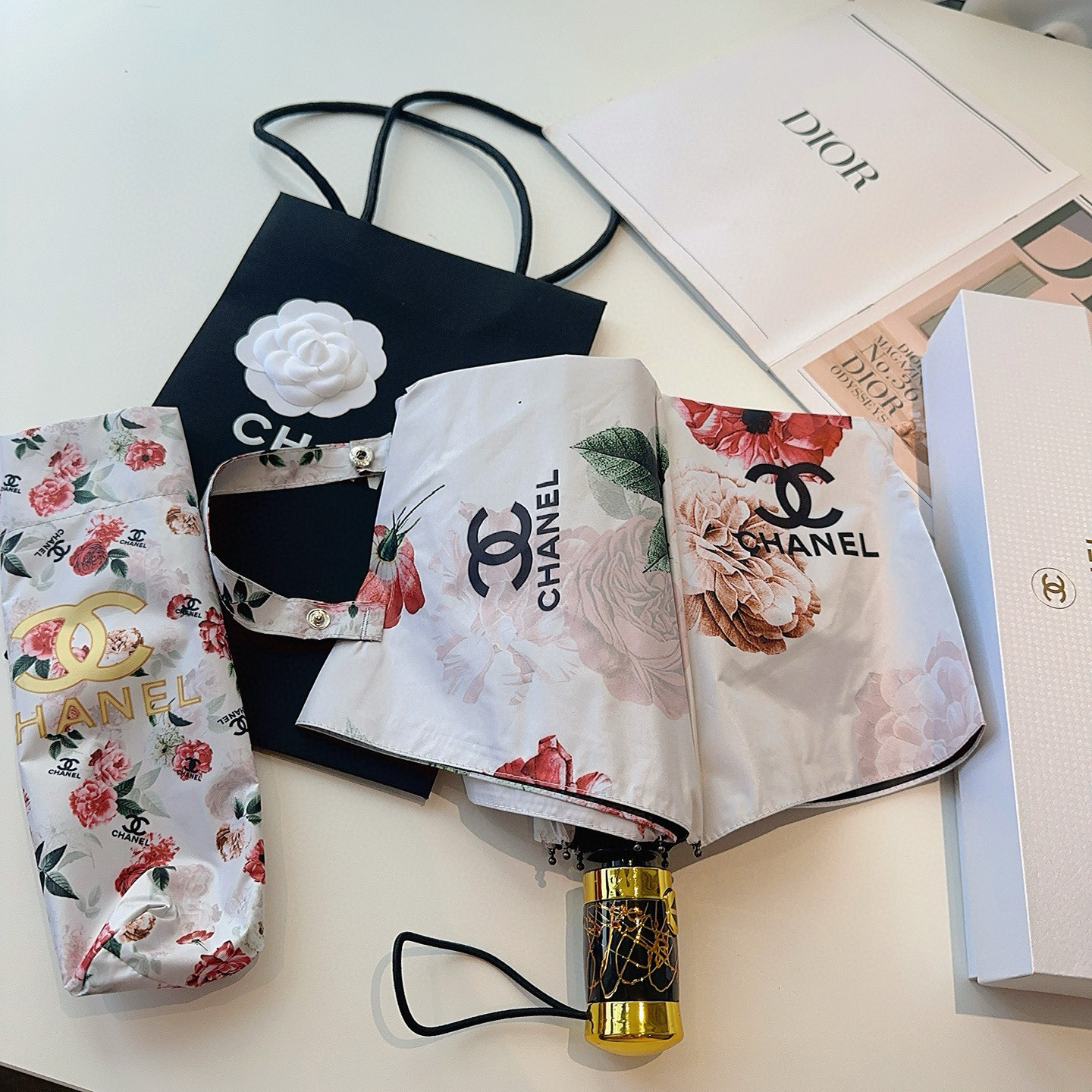  CHANEL（香奈儿）三折自动折叠晴雨伞 选用台湾进口UV防紫外线伞布 原单代工级品质 