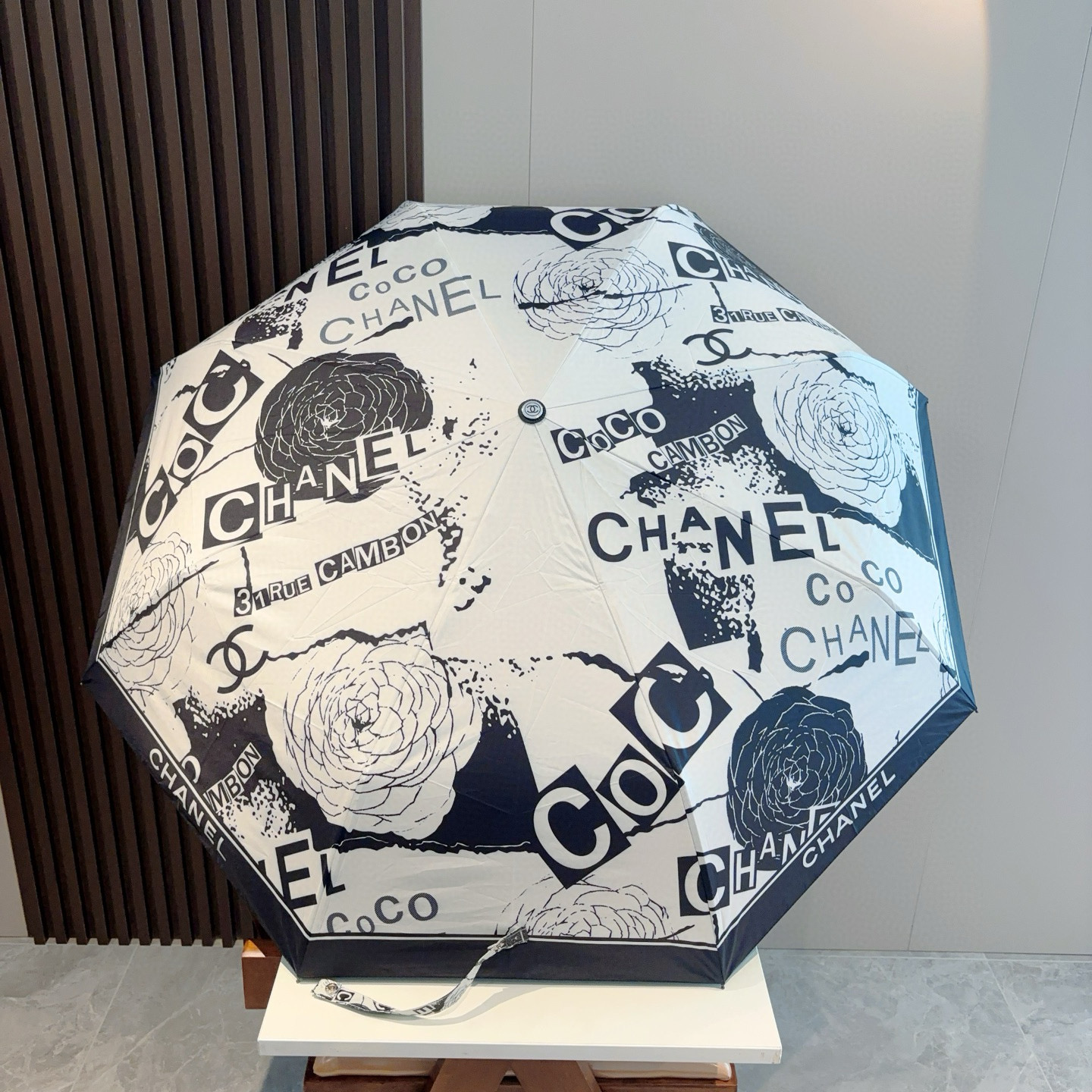  CHANEL香奈儿 三折自动折叠晴雨伞  时尚原单代工品质 细节精致 看得见的品质 打破一成不变 色泽