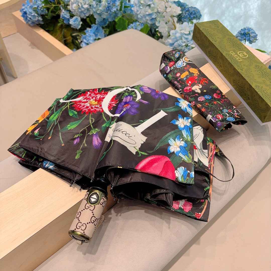  GUCCI古奇 三折自动折叠晴雨伞  时尚原单代工品质 细节精致 看得见的品质 打破一成不变 色泽纯正