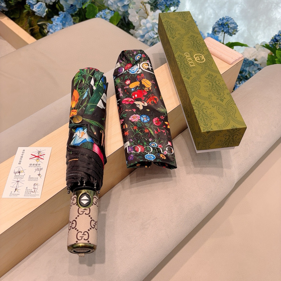  GUCCI古奇 三折自动折叠晴雨伞  时尚原单代工品质 细节精致 看得见的品质 打破一成不变 色泽纯正