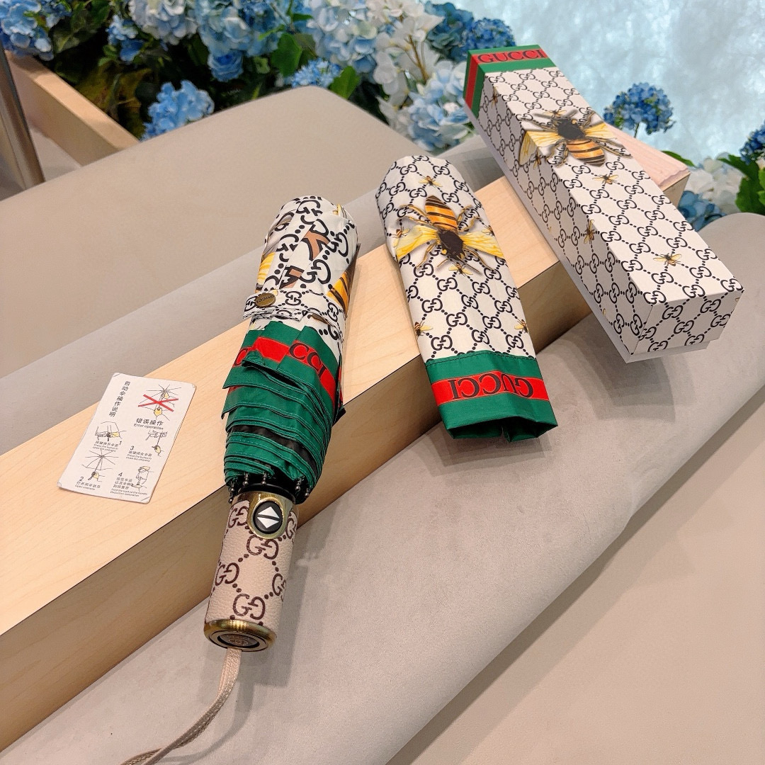  GUCCI古奇 三折自动折叠晴雨伞  时尚原单代工品质 细节精致 看得见的品质 打破一成不变 色泽纯正