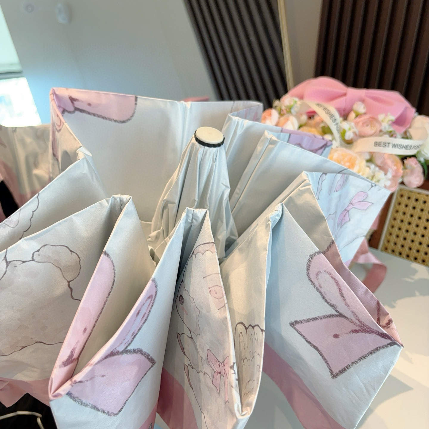  GUCCI古奇 三折自动折叠晴雨伞  时尚原单代工品质 细节精致 看得见的品质 打破一成不变 色泽纯正