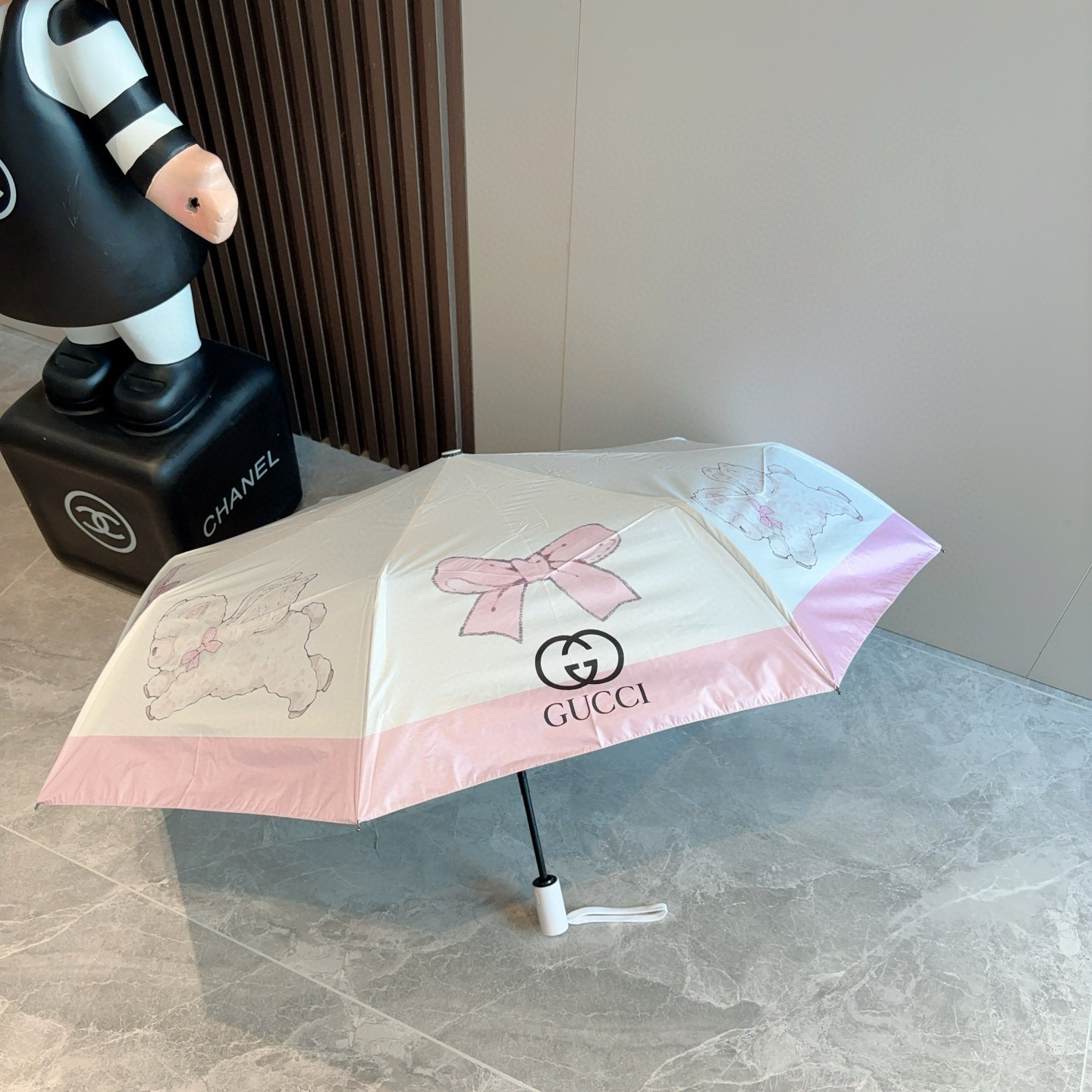  GUCCI古奇 三折自动折叠晴雨伞  时尚原单代工品质 细节精致 看得见的品质 打破一成不变 色泽纯正