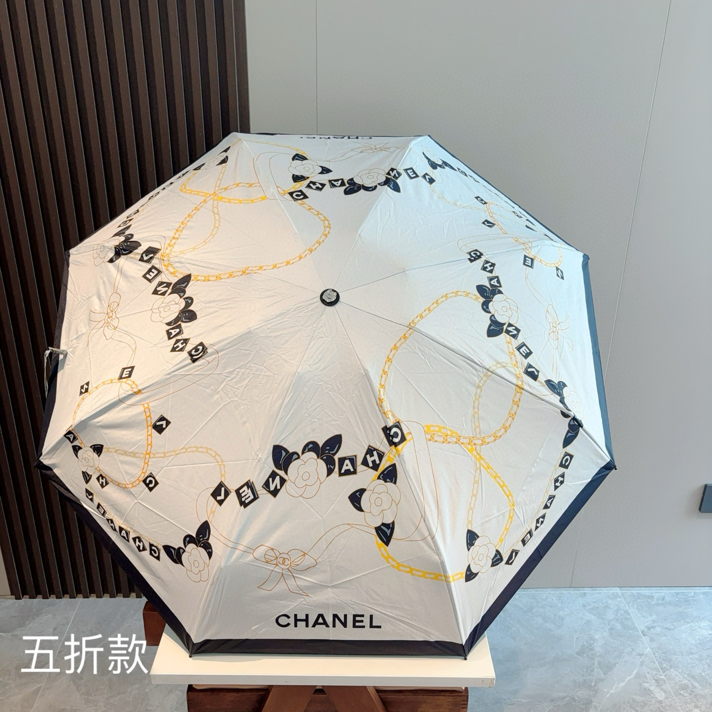  CHANEL（香奈儿）五折手动折叠晴雨伞 选用台 湾进口UV防紫外线伞布 原单代工级品质  🌹2色