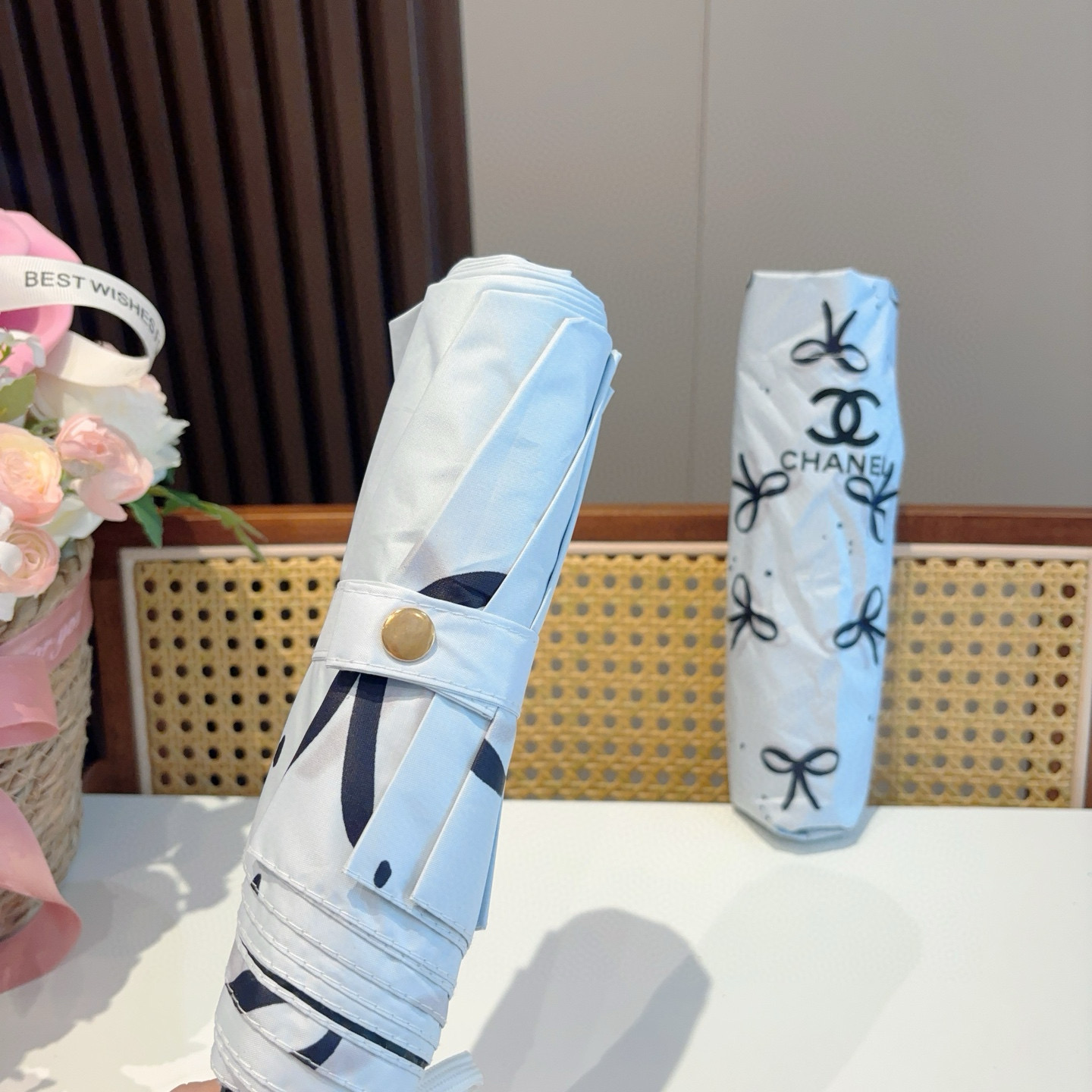  CHANEL（香奈儿）三折自动折叠晴雨伞 选用台湾进口UV防紫外线伞布 原单代工级品质  🌹