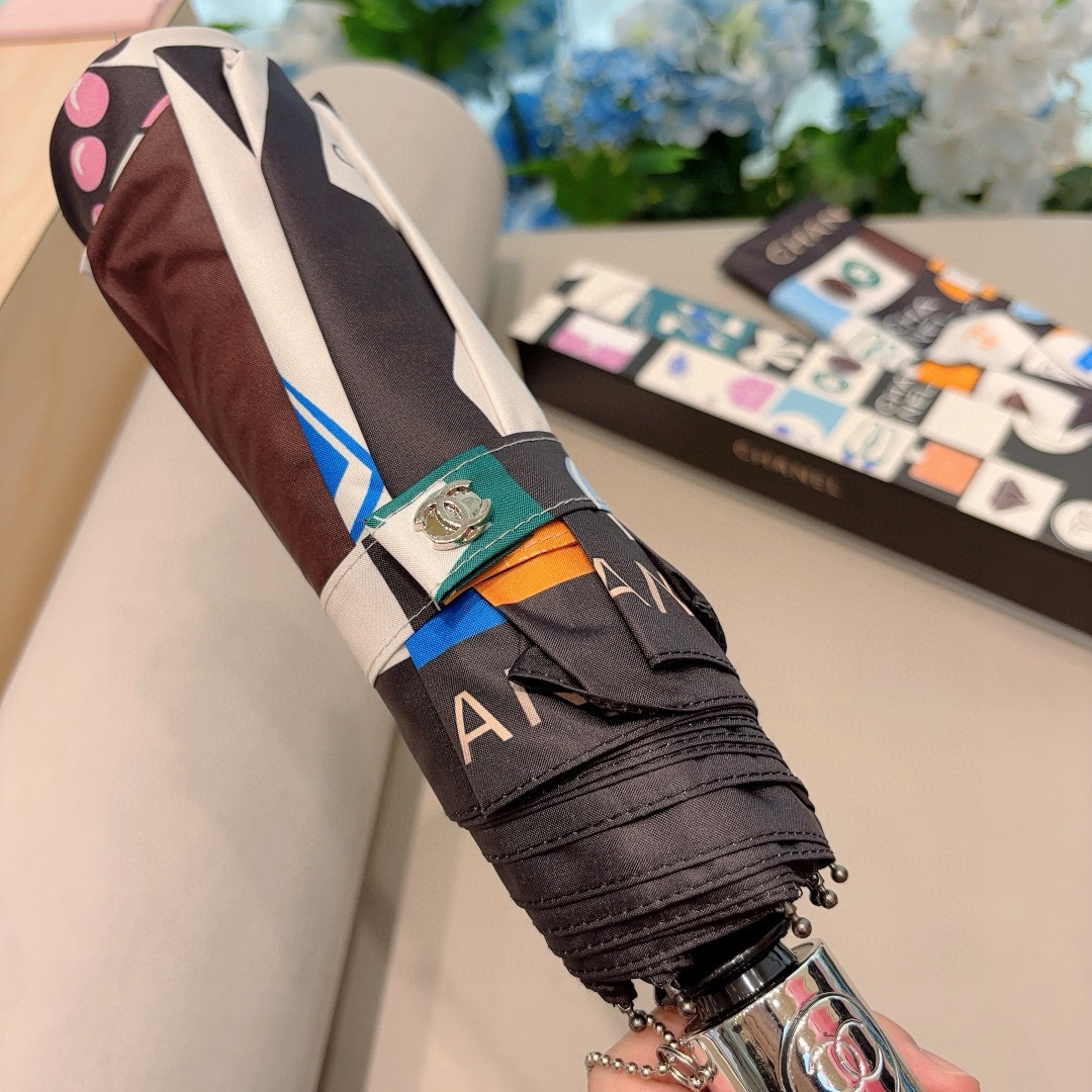  CHANEL（香奈儿）三折自动折叠晴雨伞 选用台湾进口UV防紫外线伞布 原单代工级品质 