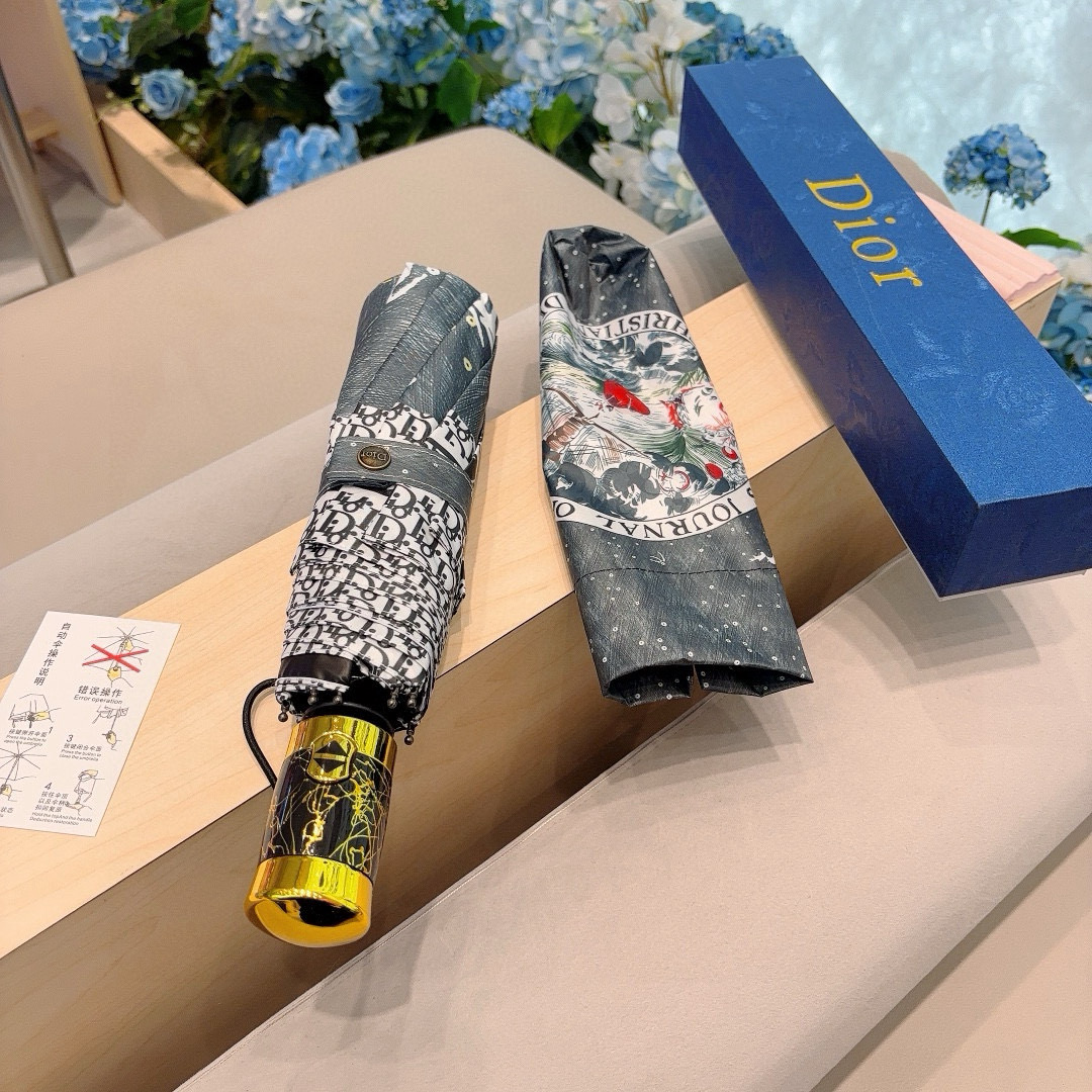  DIOR（迪奥） 三折自动折叠晴雨伞  时尚原单代工品质 细节精致 看得见的品质 打破一成不变 色泽纯