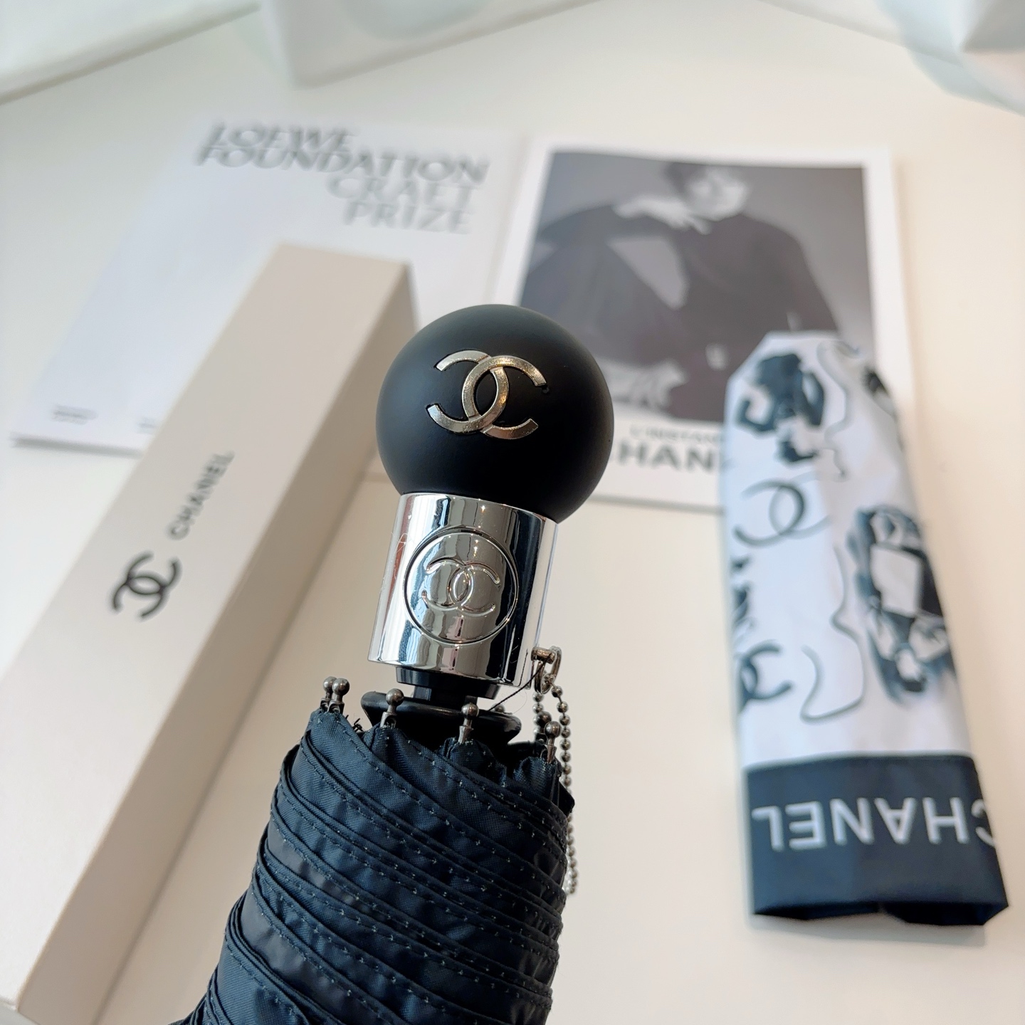 CHANEL（香奈儿）三折自动折叠晴雨伞 选用台湾进口UV防紫外线伞布 原单代工级品质 