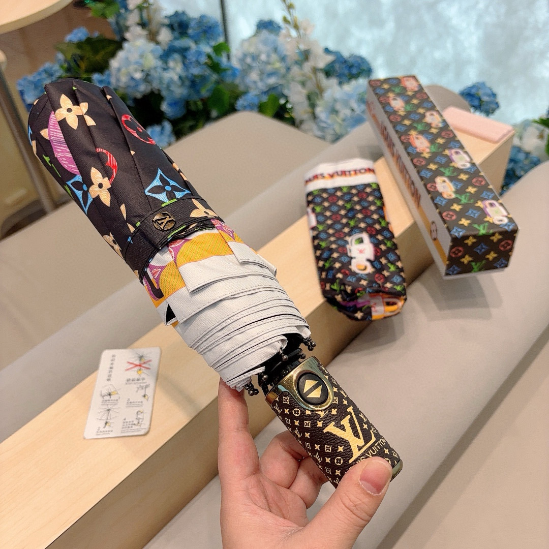  LOUIS VUITTON （路易威登）三折自动折叠晴雨伞 新涂层技术深色伞面 拥有令人惊喜的遮光效果